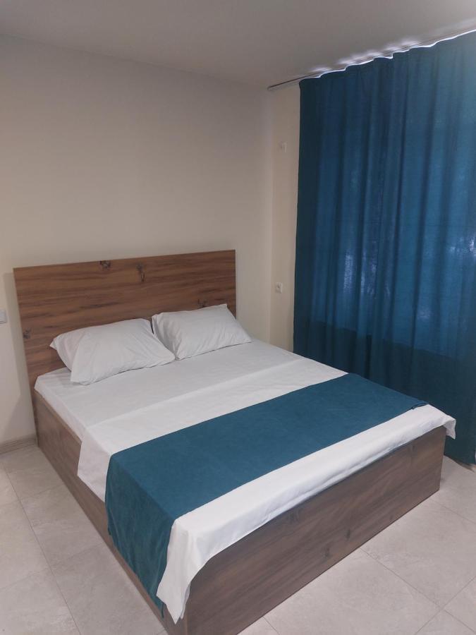 The Best Hotel-Hostel Yerevan Exterior photo