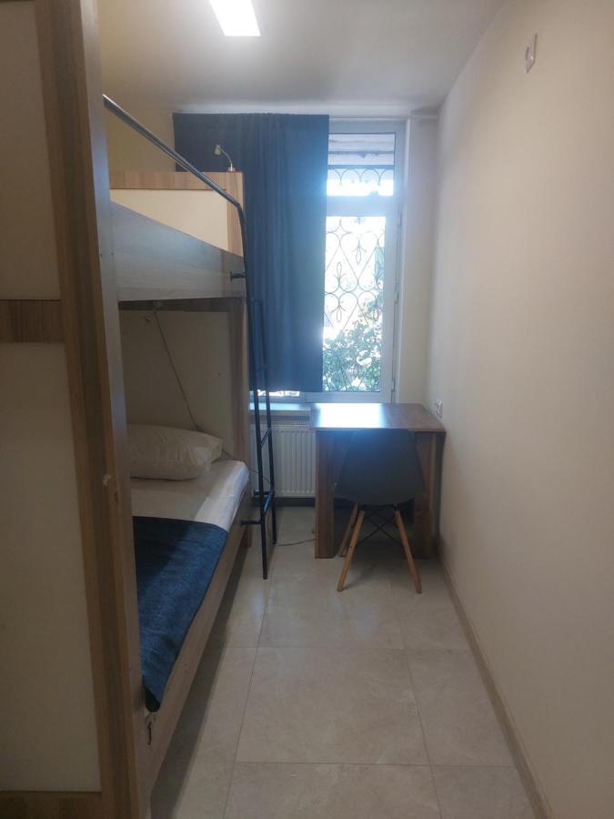 The Best Hotel-Hostel Yerevan Exterior photo